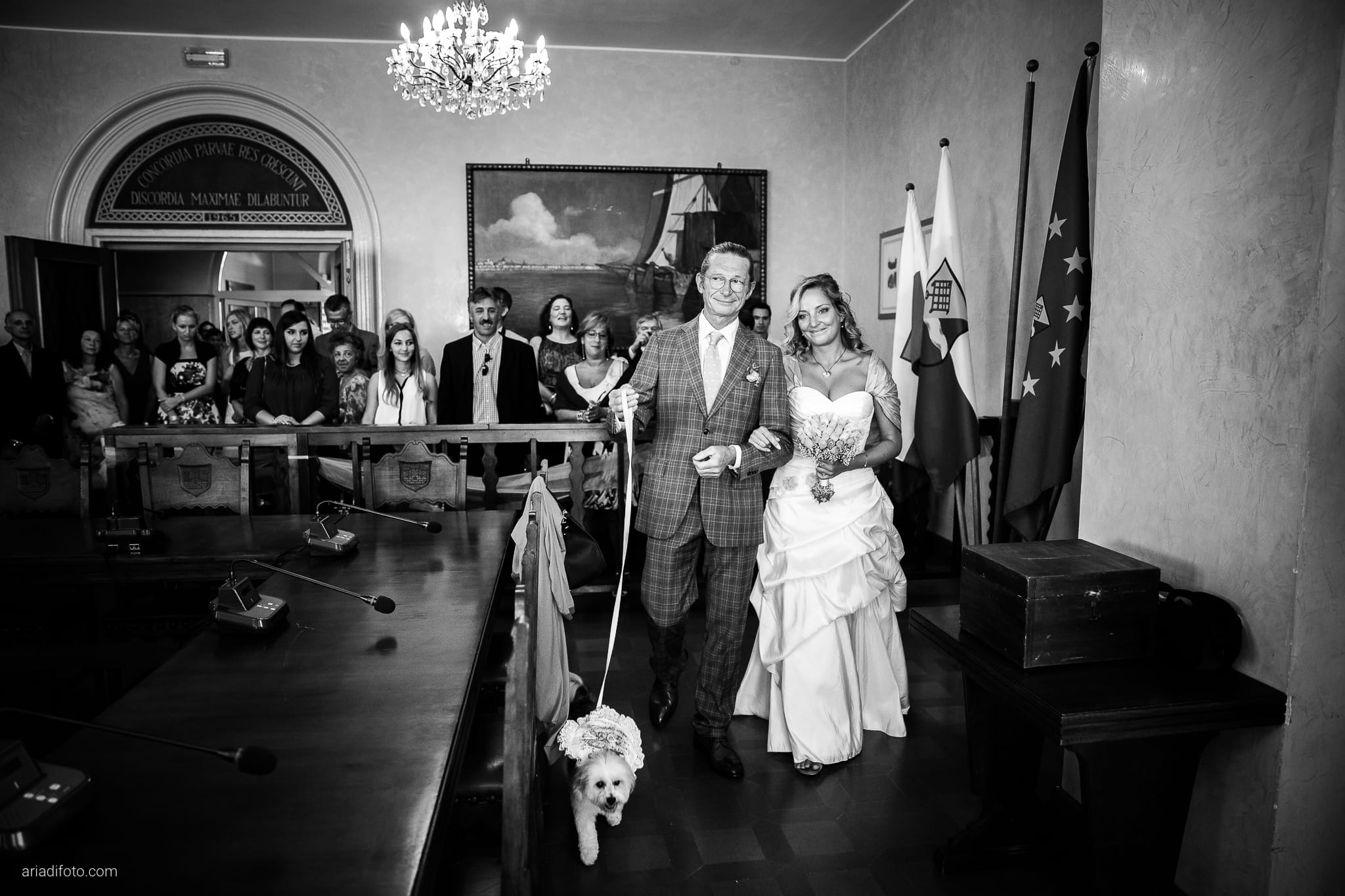 Sara Marco matrimonio Grado campeggio Punta Spin Gorizia cerimonia ingresso sposa