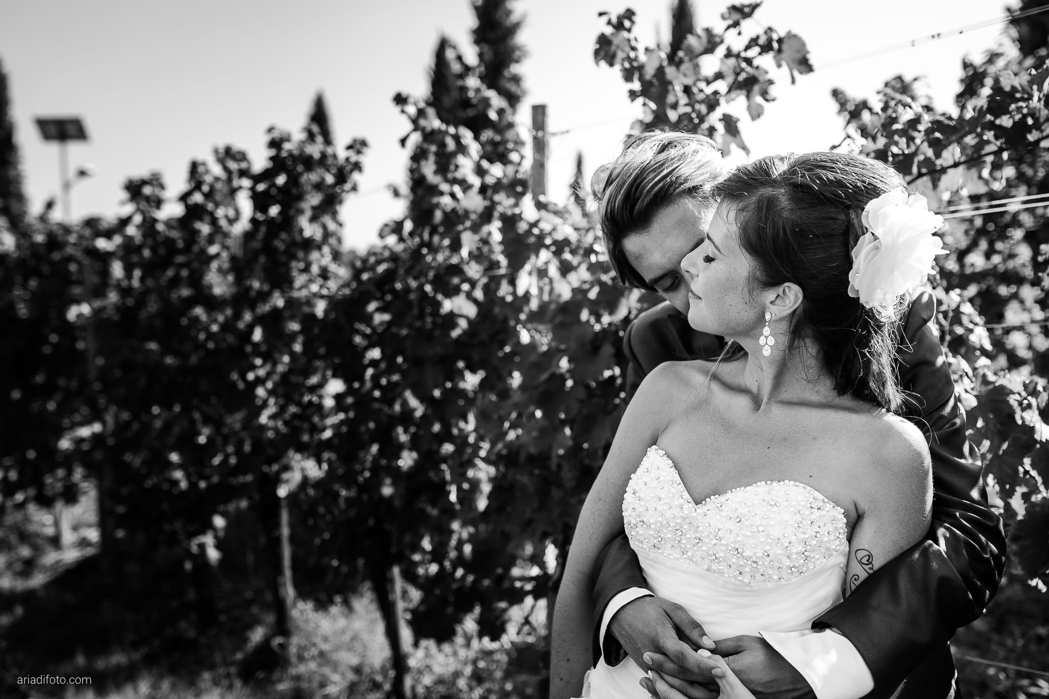 Melania Davide Matrimonio Monrupino Tavernetta Castello di Spessa Capriva Gorizia ritratti sposi vigne
