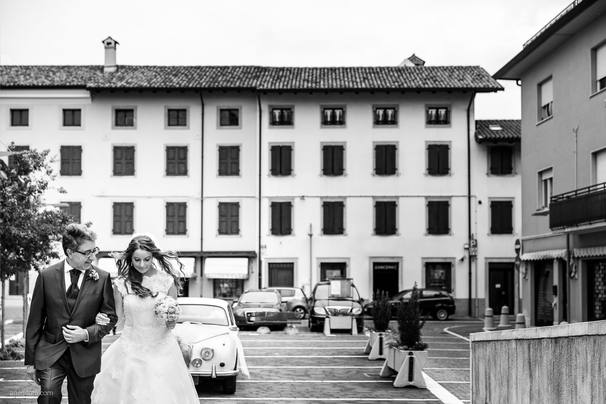 Valentina Francesco Matrimonio Chiesa San Giorgio Martire Pagnacco Castello Villalta Fagagna Udine cerimonia ingresso sposa
