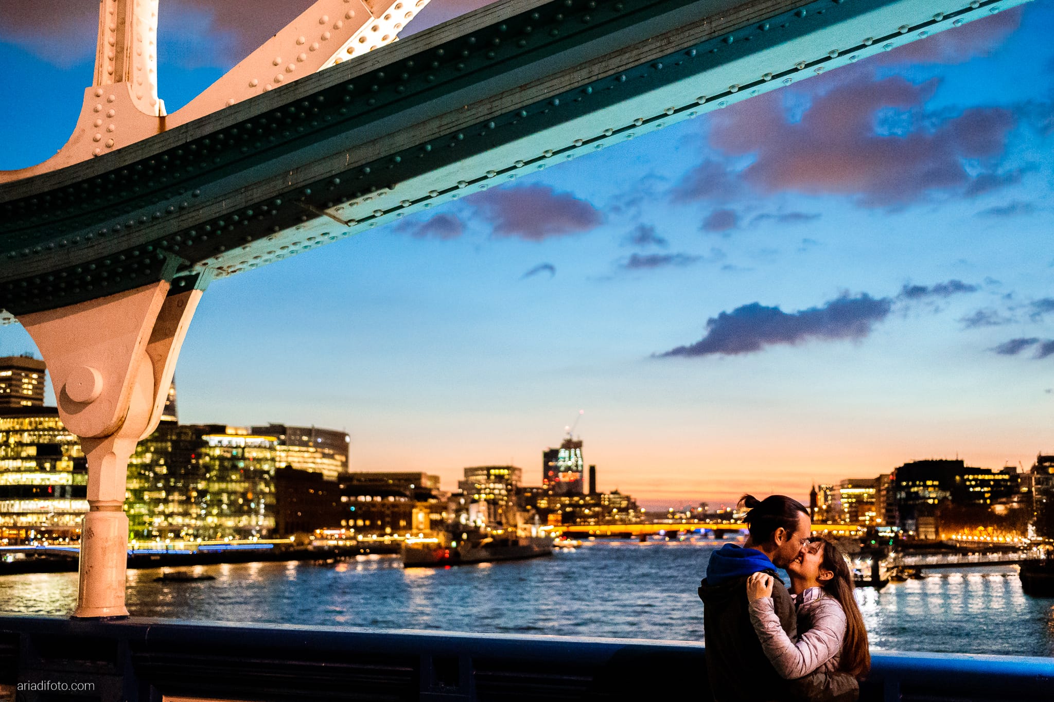 Teresa Andrea Prematrimoniale Londra Inghilterra UK Tower Bridge Ponte