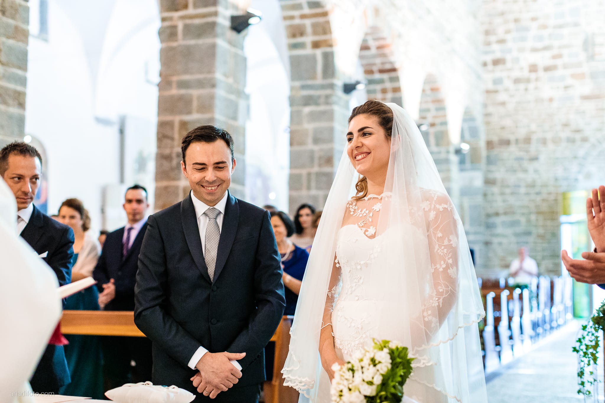 Barbara Simone Matrimonio Abbazia Rosazzo Villa Romano Manzano Udine cerimonia religiosa chiesa cattolica promesse scambio degli anelli