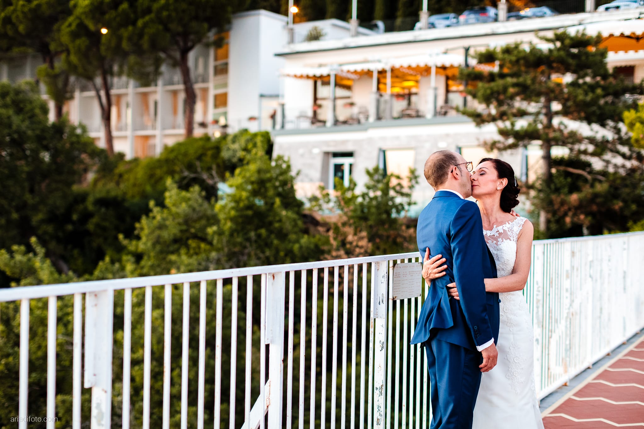 Anna Paolo Matrimonio Santa Maria Maggiore Hotel Riviera Trieste ritratti sposi