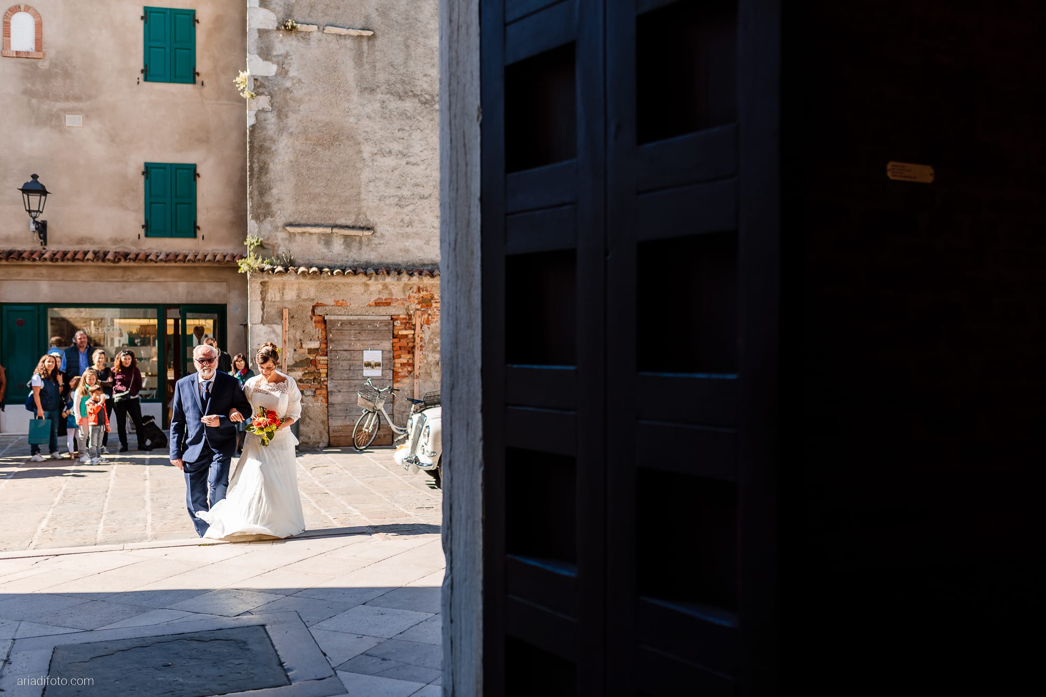 Teresa Andrea Matrimonio Grado Basilica Sant Eufemia Villa Iachia Ruda Udine cerimonia ingresso sposa sposi