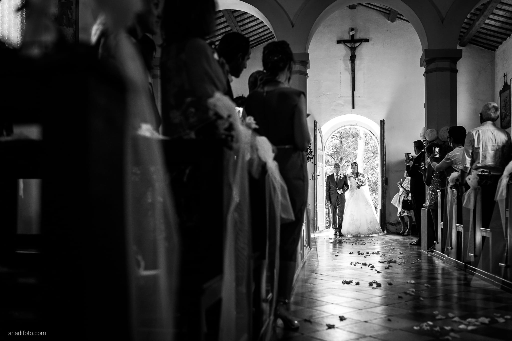 Lavinia Daniele Matrimonio Medea Gorizia Villa Elodia Trivignano Udinese Udine cerimonia ingresso sposa