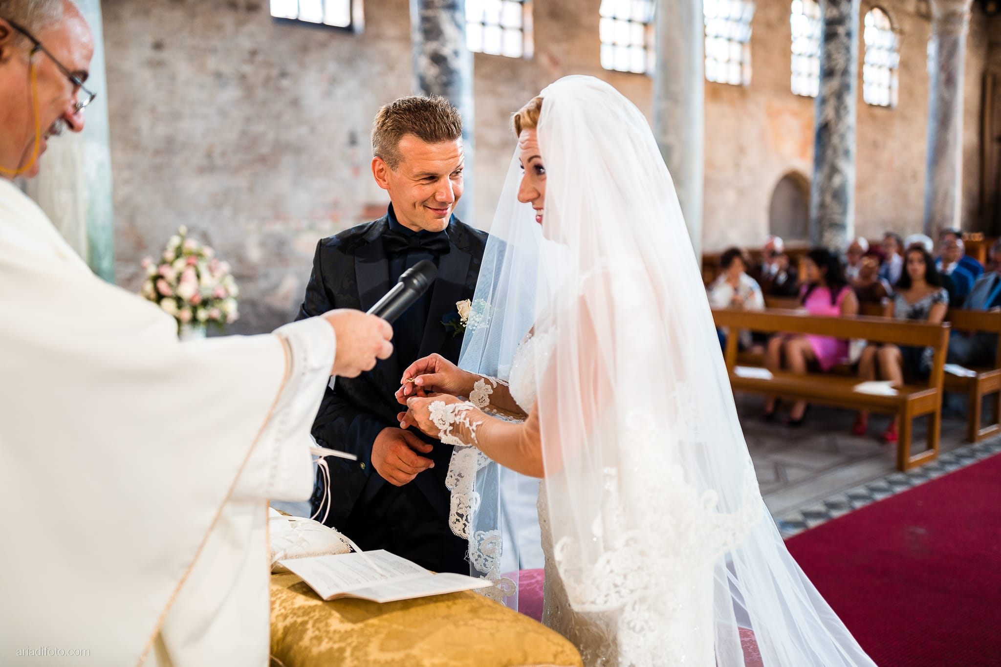 Samantha Daniele Matrimonio Elegante Villa Elodia Udine cerimonia promesse scambio degli anelli