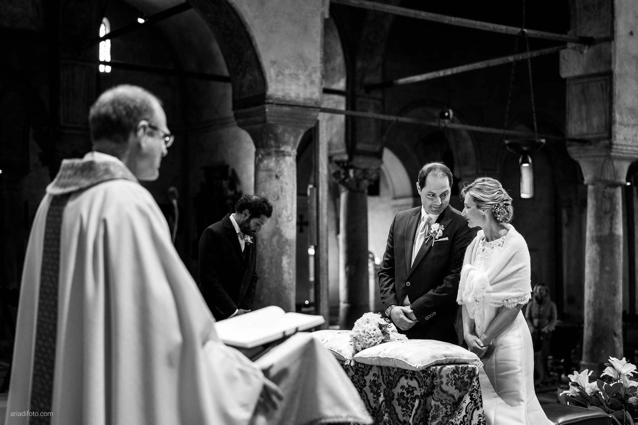 Elena Guido Matrimonio elegante Savoia Excelsior Palace Trieste cerimonia Cattedrale San Giusto sposi
