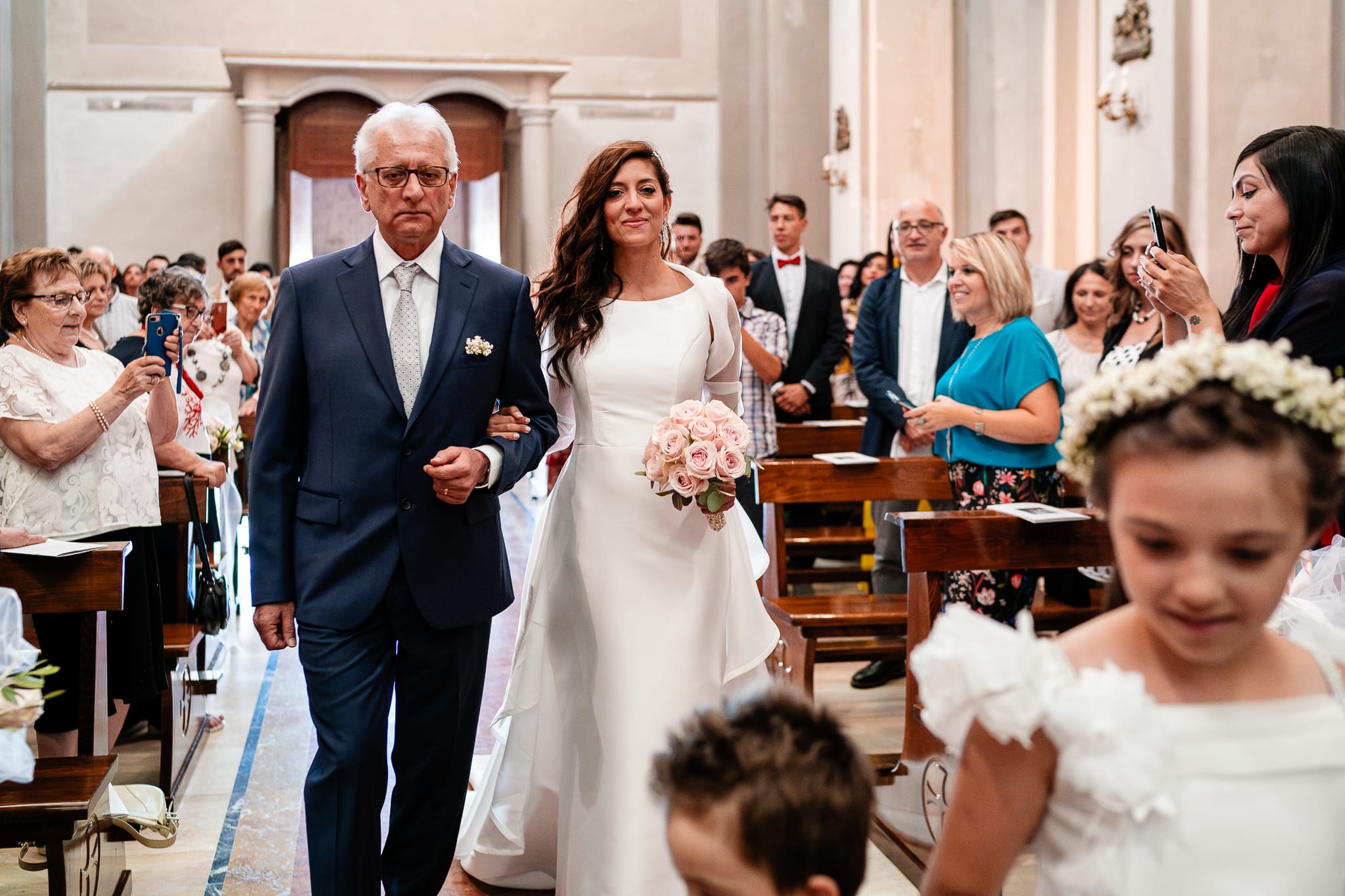 Tania Matteo Matrimonio a Sulmona in Abruzzo cerimonia ingresso sposa padre