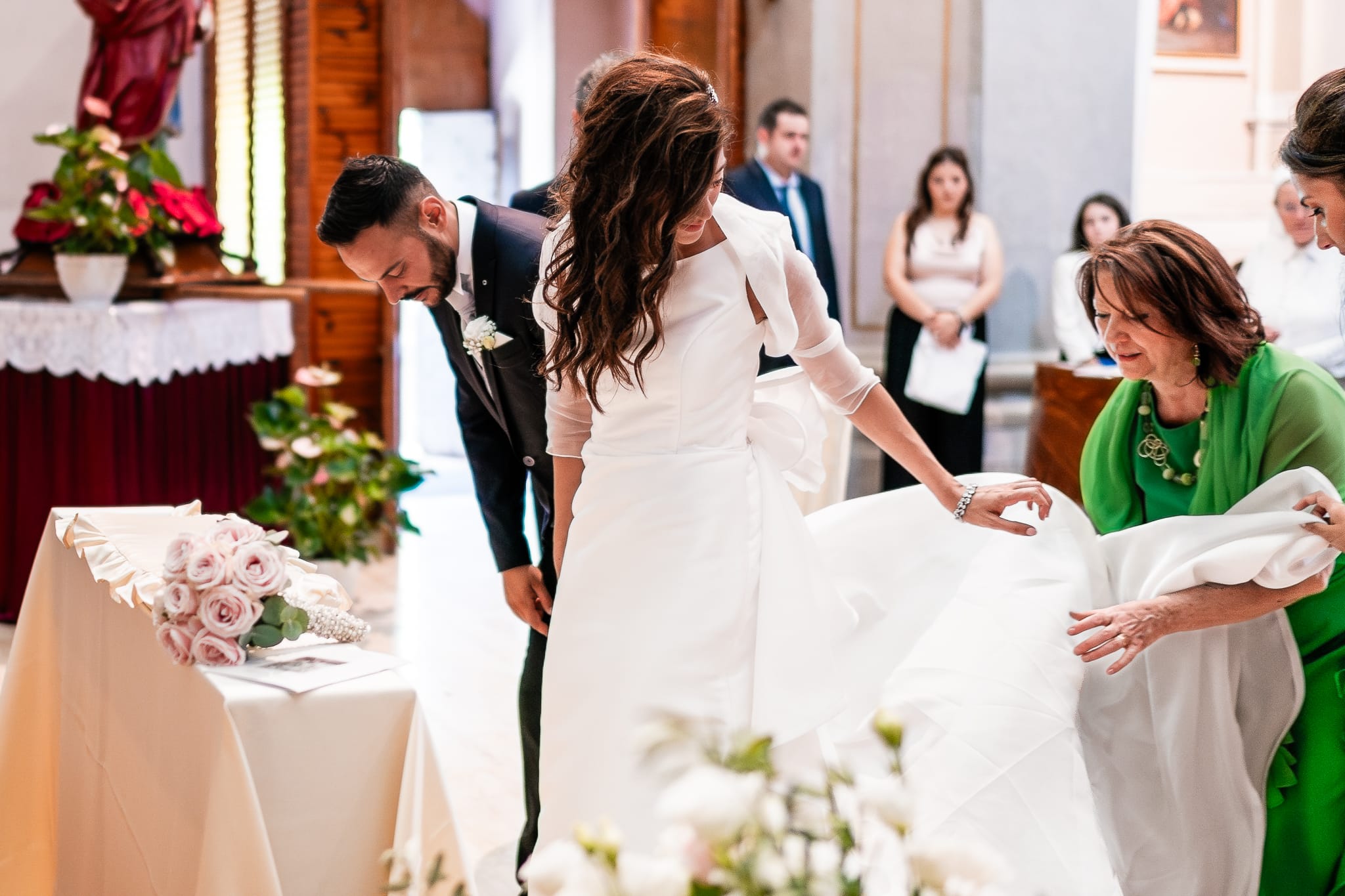 Tania Matteo Matrimonio a Sulmona in Abruzzo cerimonia ingresso sposa mamma sistema abito