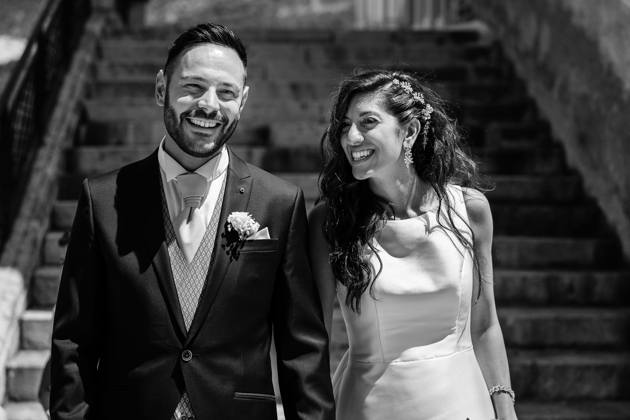 Tania Matteo Matrimonio a Sulmona in Abruzzo cerimonia uscita sposi