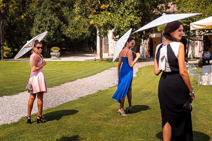 Chiara Cosimo Matrimonio Villa Condulmer Mogliano Veneto Treviso ricevimento ombrelli